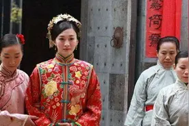 史上最成功的陪嫁丫环，小姐只是嫔妃，她却成为了皇后！视频封面
