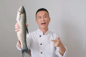 大厨教你酸菜鱼家常做法，全程讲解详细无保留，汤水浓白鱼片滑嫩视频封面