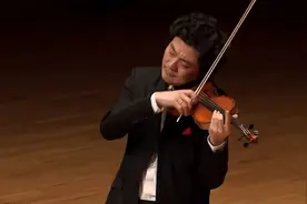 小提琴演奏《阳光照耀着塔什库尔干》，优美动听视频封面
