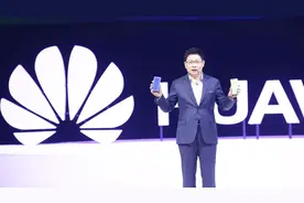 华为向高通支付10亿，双方签协议，网友：华为不是自己有芯片吗？