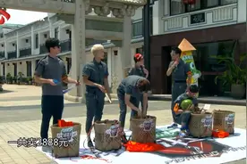 我们战斗吧：明星们跟同学互动，过程太搞笑了视频封面
