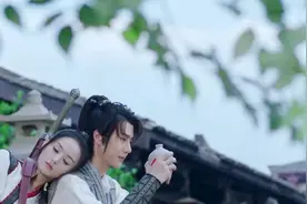 叫原名生分，叫颖宝不合适，王一博对赵丽颖的称呼，冯绍峰都服气视频封面