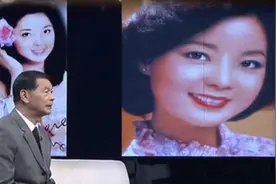 邓丽君险被送人：出生后太漂亮，妈妈舍不得，从此宠爱有加视频封面