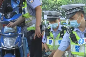 火眼金睛辨真伪！交警一眼识破电动自行车假套牌，交警：扣车并罚视频封面