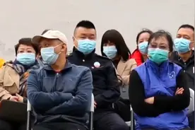胡同申请式退租，居民不满补偿，大妈：就想住的宽敞点视频封面