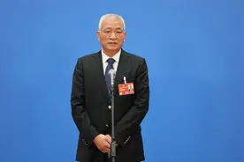 科技部：推动AI转化应用 推出智能码头等若干示范应用场景视频封面