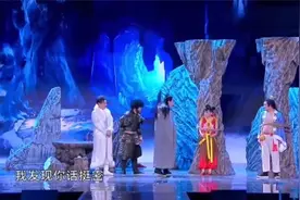 .今夜欢乐颂：老师我给他讲课呢，老师：倒数第一给倒数第二讲课视频封面