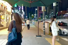 出国环游韩国首都，街头面貌大变，领先上海发展指日可待视频封面