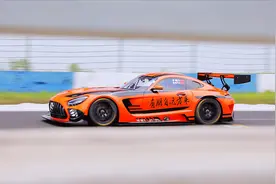 落地400万？奔驰 AMG GT3 EVO赛车解析视频封面