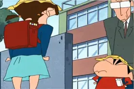 蜡笔小新终于长大了，五岁变成七岁，而且还上了小学！视频封面