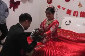 湖南一姑娘出嫁，新郎求婚成功，幸福吧视频封面