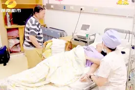 40岁高龄初产妇拼尽全力坚持顺产，孩子出生后她成了未婚妈妈视频封面