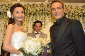 42岁马雅舒二婚洋老公身份曝光，身价让人羡慕，难怪不愿公开！视频封面