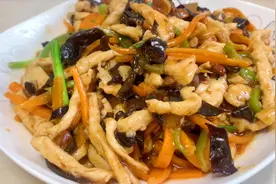 用鸡胸肉做的鱼香肉丝，比猪肉做出来的味道还要好，成本不到5元视频封面