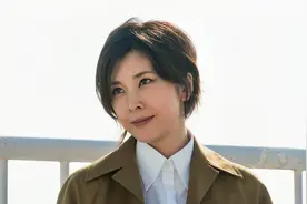 40岁日本女星家中去世，曾出演《午夜凶铃》，二胎儿子才八个月视频封面