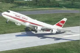 飞机底部视角，波音747在夏洛特道格拉斯机场重着陆丨MFS视频封面
