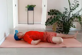 道家秘传健身法，每晚睡前这样躺10分钟，提升肾气，濡养五脏视频封面