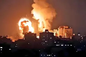 美军大规模空袭也门，平民伤亡惨重，胡塞武装誓言要报复视频封面