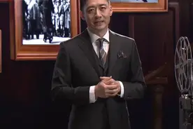 在结束印度的访问后，周恩来火速赶往柳州，会见胡志明视频封面