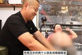 孕妇意外怀上三胞胎，胎儿重量达到20斤，顺利分娩让医生直呼奇迹视频封面