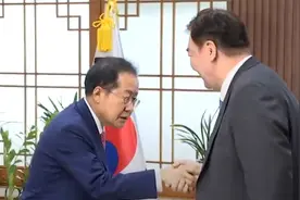 韩媒疯炒“中国虐待福宝”谣言，又爆大邱市长请求中国赠送大熊猫视频封面