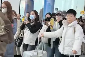 出征在即！国乒全队将奔赴新加坡，春节期间争冠，万众瞩目视频封面