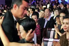 马伊琍离婚后谈感情合集：男女最长久的关系是朋友，马司令通透！视频封面