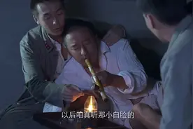 壮士出川：日军轰炸川军医疗区，黄教授处乱不惊，依然坚持做手术
