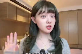 飞机变“硬座”，航空公司大亏损？视频封面