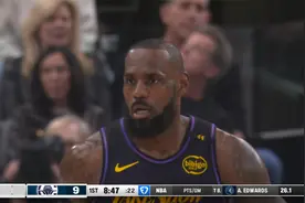 NBA精彩时刻：老汉当家！詹姆斯连续飙进三分球🔥视频封面
