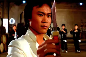 十三太保，第一杀手“快刀"血战武功第一”教头“，谁更胜一筹？视频封面