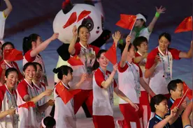 CCTV16频道直播！成都大运会中国女排首战德国，猜一下首发阵容吧视频封面
