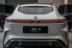 全新宝马X1渲染图来了，造型更硬气，上市后能火吗？视频封面
