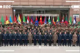 【军事对话· Military Dialogue】 “我”的中国军校生活视频封面