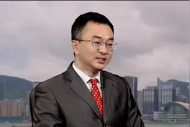 杜特尔特首次出庭聆讯 他翻身的几率有多大？视频封面