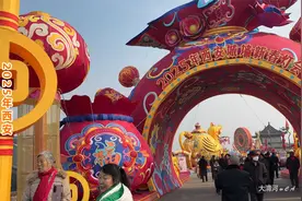 2025春节西安城墙灯会视频封面