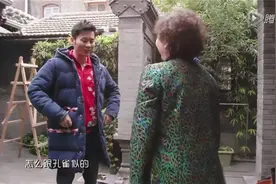 李晨回北京四合院过年，妈妈打扮贵气十足，迎接儿子丨年味有FUN视频封面