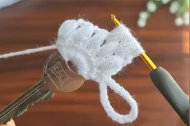 房间钥匙多了傻傻分不清，用毛线简单编织几针，好看又好分视频封面
