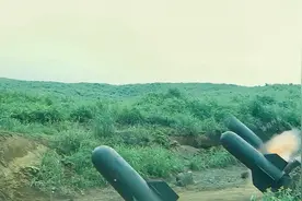 美海军陆战队遭遇鬼子臼炮袭击，呼叫舰炮猛轰，这一战太燃了！视频封面