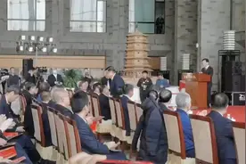 李晓红：新院士要不说违心之话、不写不诚之词、不做失范之事视频封面