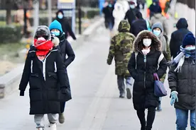 北京今天晴间多云早晨有轻雾 周末将有降雪和大风降温天气视频封面
