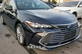 19.5万提了“低配”丰田亚洲龙，开了5890公里，车主一肚子话要说视频封面