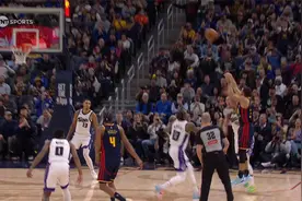 NBA精彩时刻：终于等到这一刻！库里侧翼三分命中达成4000记三分视频封面