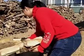 无臂母亲成就辉煌人生#励志#正能量#残疾人的生活记录视频封面