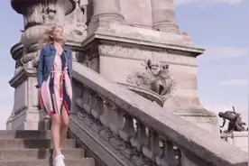 维密天使【Elsa Hosk】《艾尔莎·霍斯卡》佩戴百万美元内衣走秀视频封面