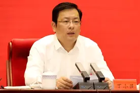 35岁升正厅的丁小强，出任新职视频封面