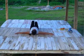 徒手打造梦想小屋——传统木屋的建造技术（四）视频封面