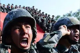 我国的火箭军有多猛？以导弹为主要武器的部队，世界独有军种！视频封面