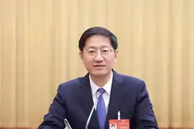 贵州省教育厅厅长邹联克主动投案，5天前仍公开露面视频封面