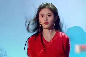 鞠婧祎《红昭愿》一袭红衣真的惊叹到我了 为什么这么多人要黑她